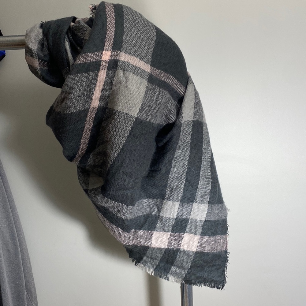 Blanket scarf
